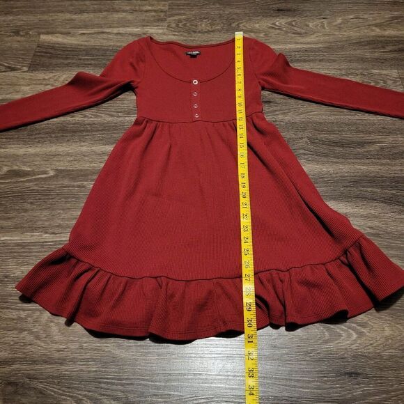 Wild Fable Holiday Crimson Long Sleeved Waffle Knit Dress Like New Women's XS - Picture 6 of 8
